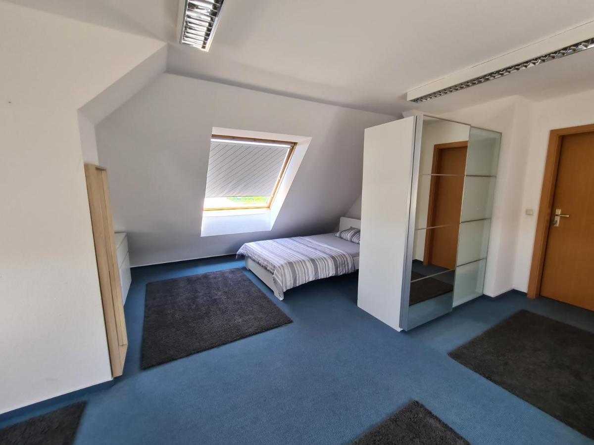 6 Bedroom Private Apartment & Lounge Росток Екстер'єр фото